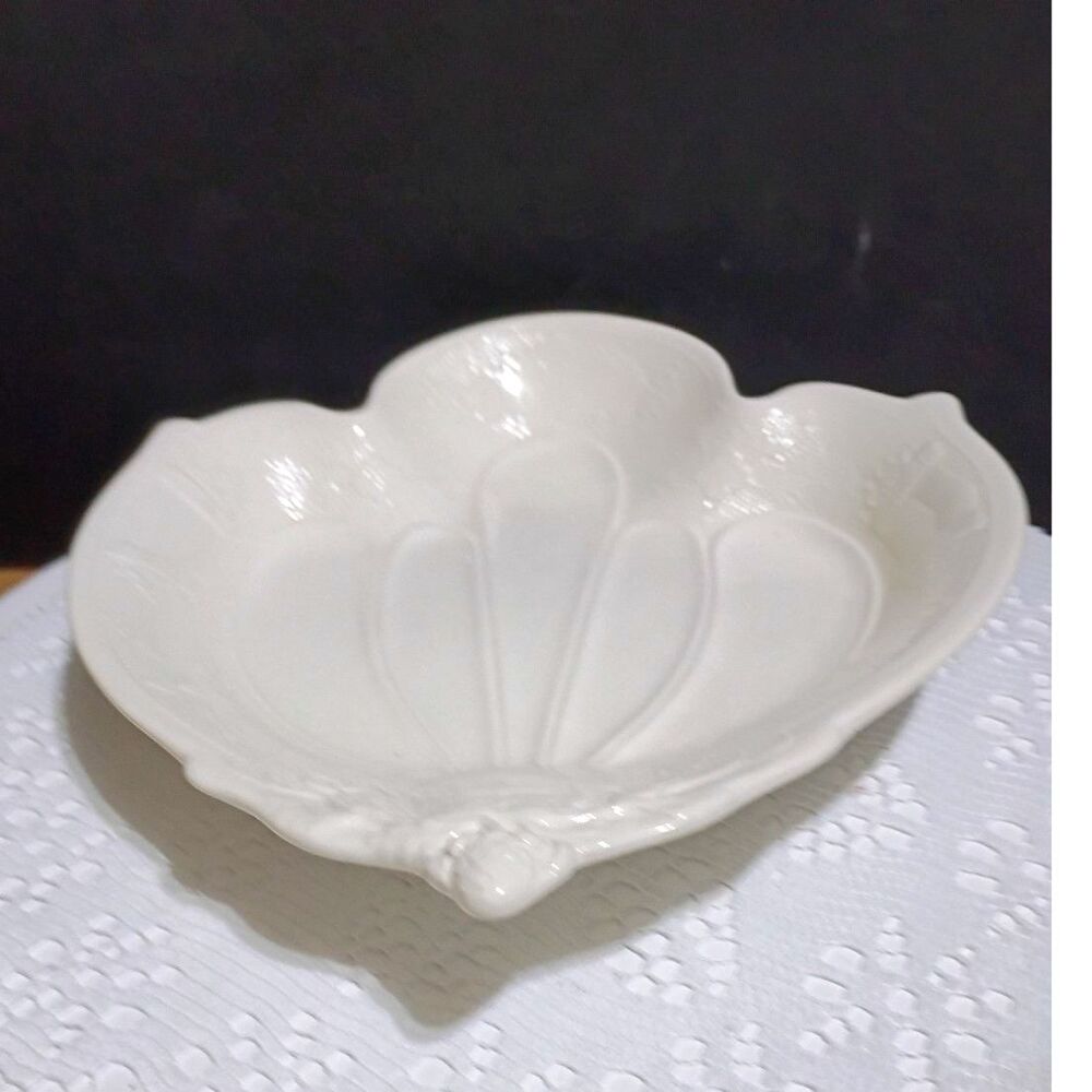 Vintage Spode Candy Dish Serving Dish Cream Color Very Decorative Plate